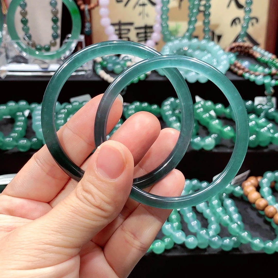 古***尔翡翠未镶嵌手链卡57.5