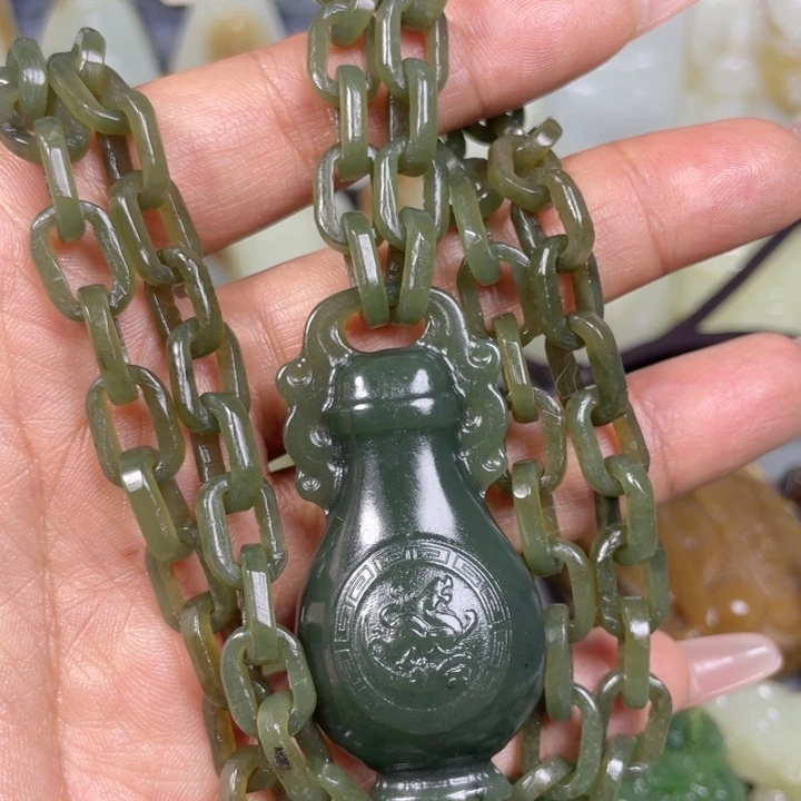 和田玉未镶嵌挂件