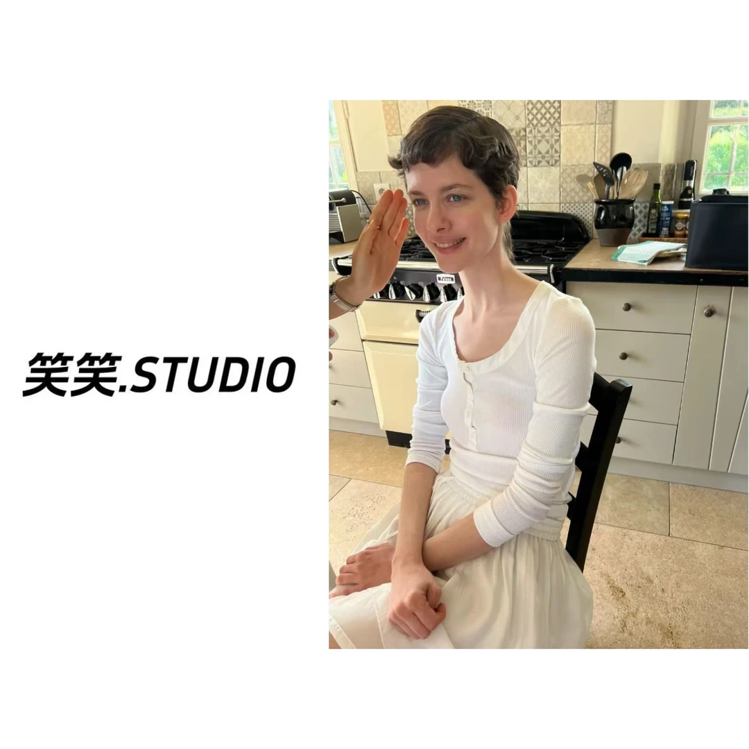 笑笑-【八N圆领多扣T】韩版春季基础百搭修身弹力显瘦T恤