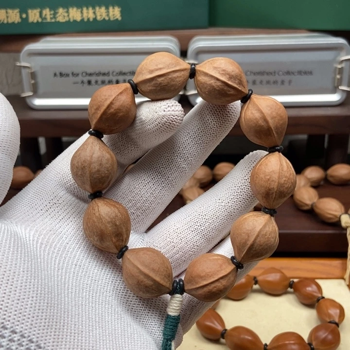 手串橄榄核1824三花