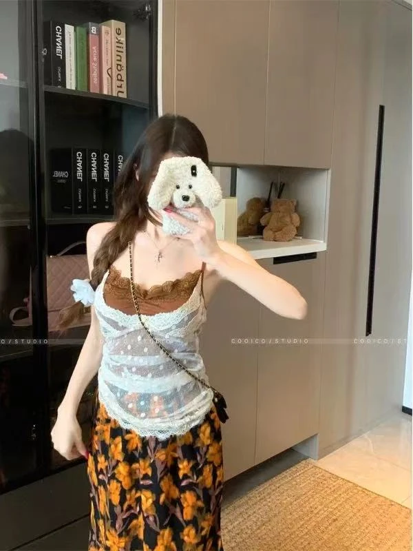 纯欲撞色波点咖色吊带背心女装2025夏季设计感不规则显瘦外穿上衣