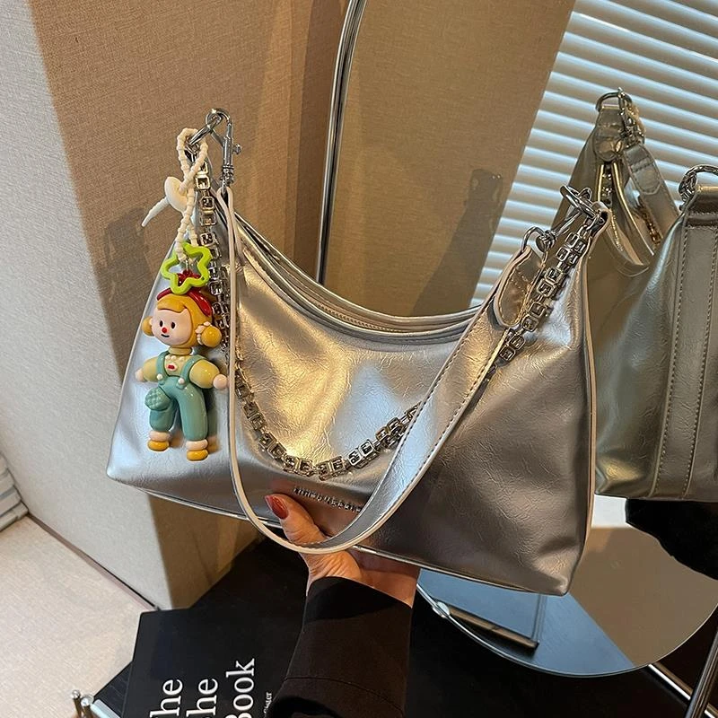 日本バッ2025新款时尚简约潮流洋气质感小众百搭休闲手提单肩包通勤