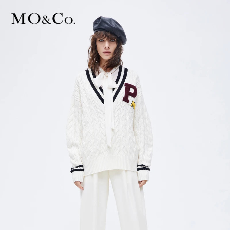 MOCO秋冬美式学院风毛绒章仔V领绵羊毛香蕉袖毛衣防寒MBB4SWT022