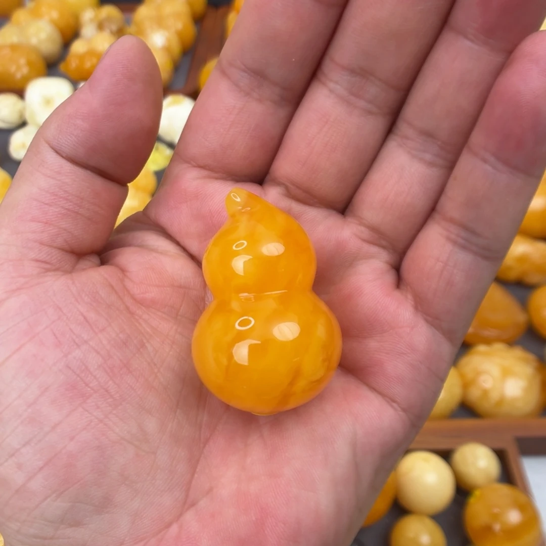 蜜蜡未镶嵌吊坠(不含链)