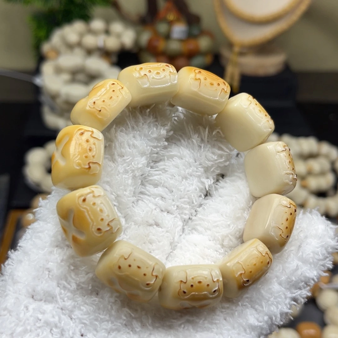 菩提根/象牙果吊坠1,22.21专拍