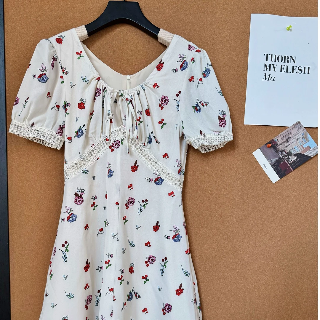 曾月半mm 清仓！春游季温柔碎花连衣裙！ZL91