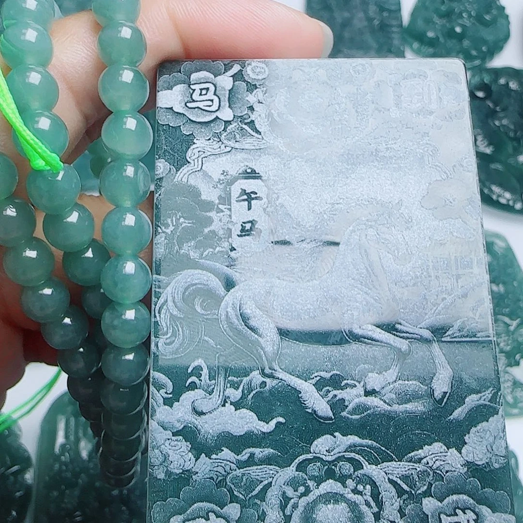 翡翠未镶嵌毛衣链8888