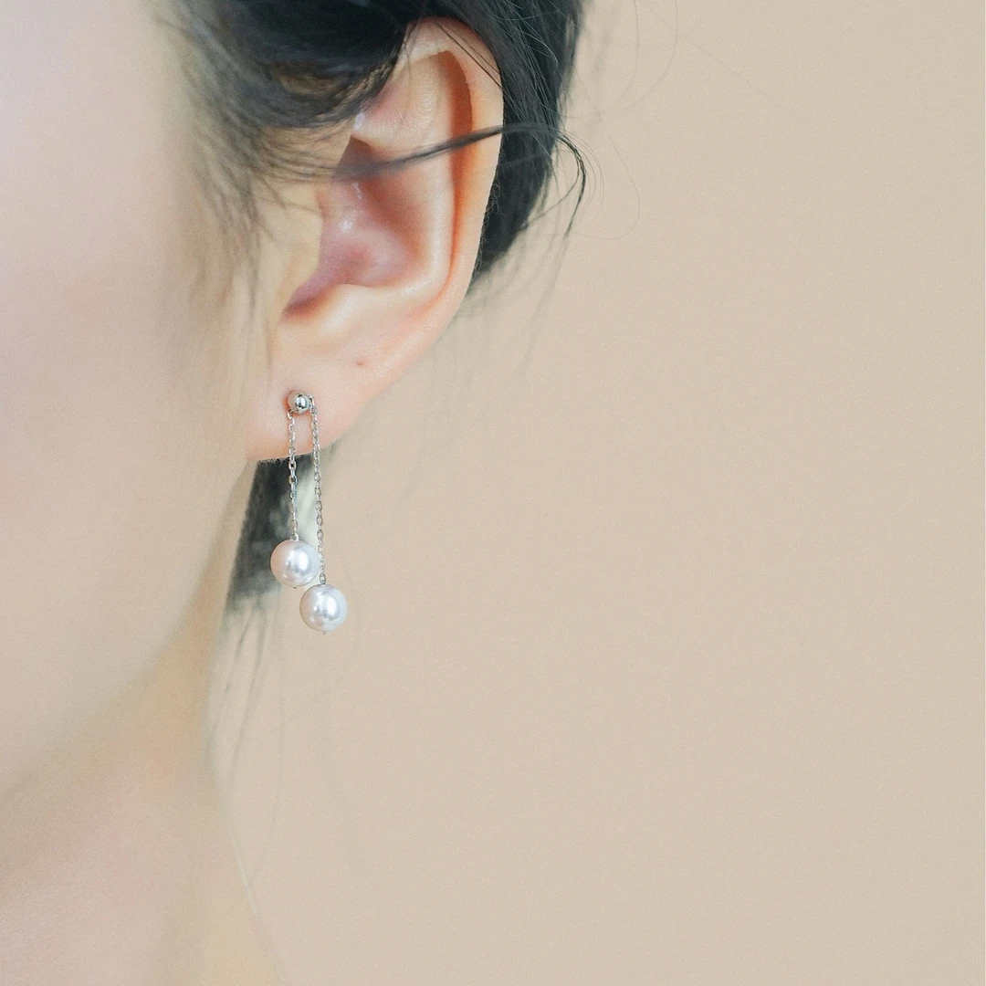 铜合金耳饰 曼塔玫瑰紫气质抽拉流苏珠珠耳钉精致简约经典轻奢女