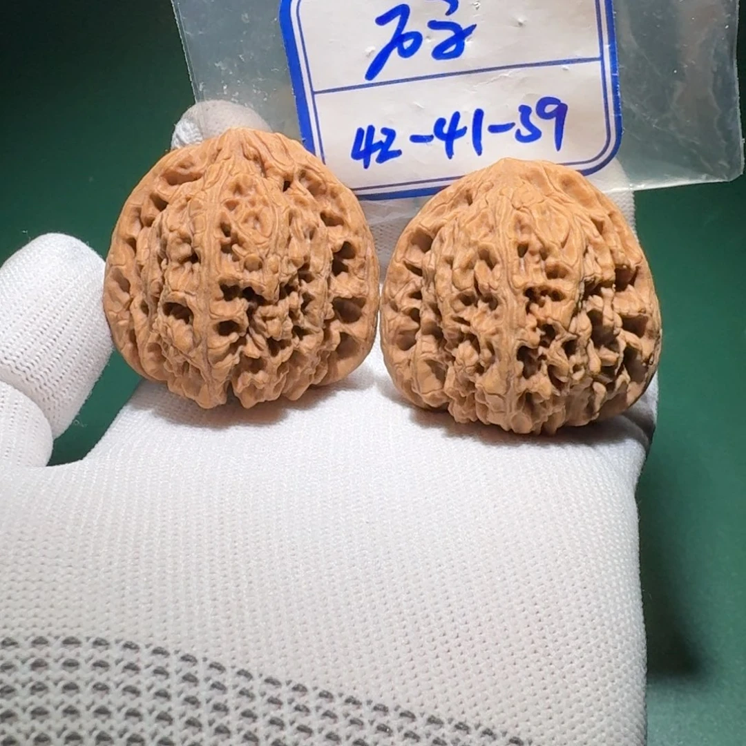 文玩核桃把件8号万字