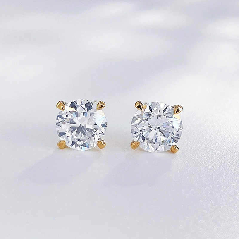 实验室培育钻石18K黄INS百搭四爪钻石耳钉2ct
