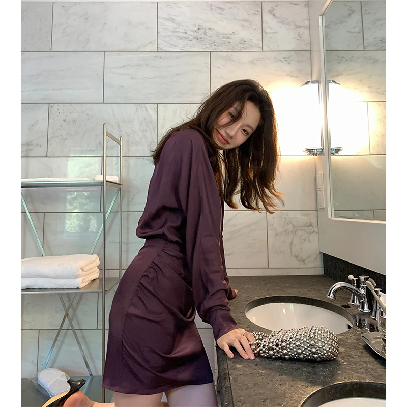 【ALONE SAVOR】龍喜儿慢漫 优雅浪漫抽褶长袖圆领连衣裙X642