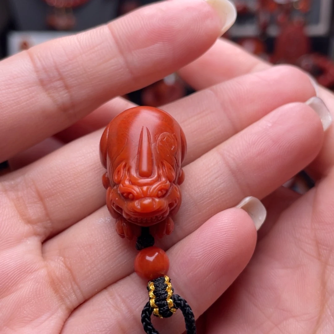 【闪购商品】南红玛瑙招财貔貅未镶嵌