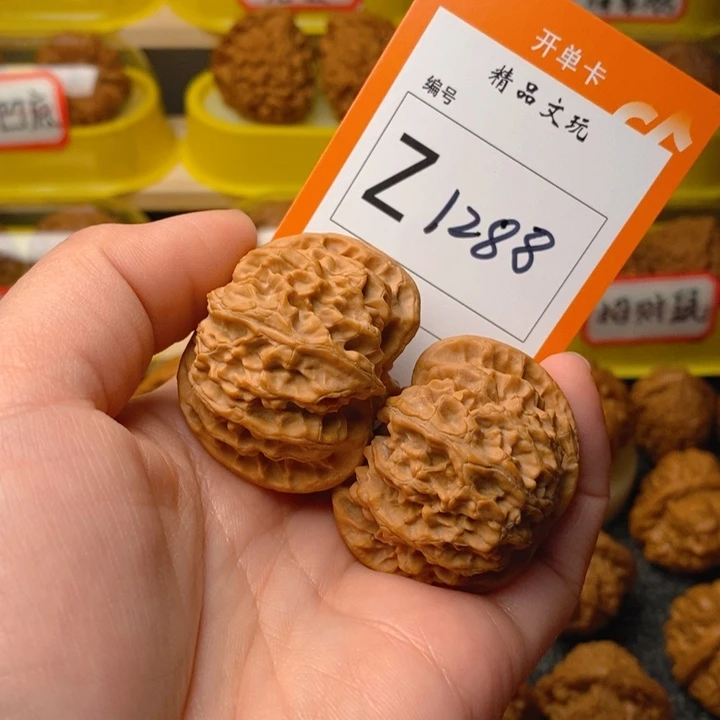 文玩核桃把件?****e苹果园