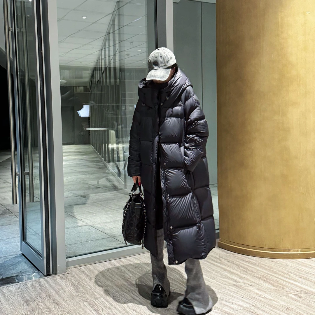 【夏夏专属】新款白鹅绒加长款女士简约连帽加厚女款羽绒服 6899