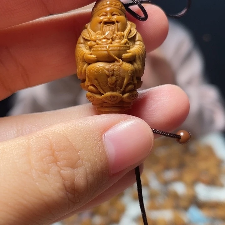 橄榄核吊坠橄榄球