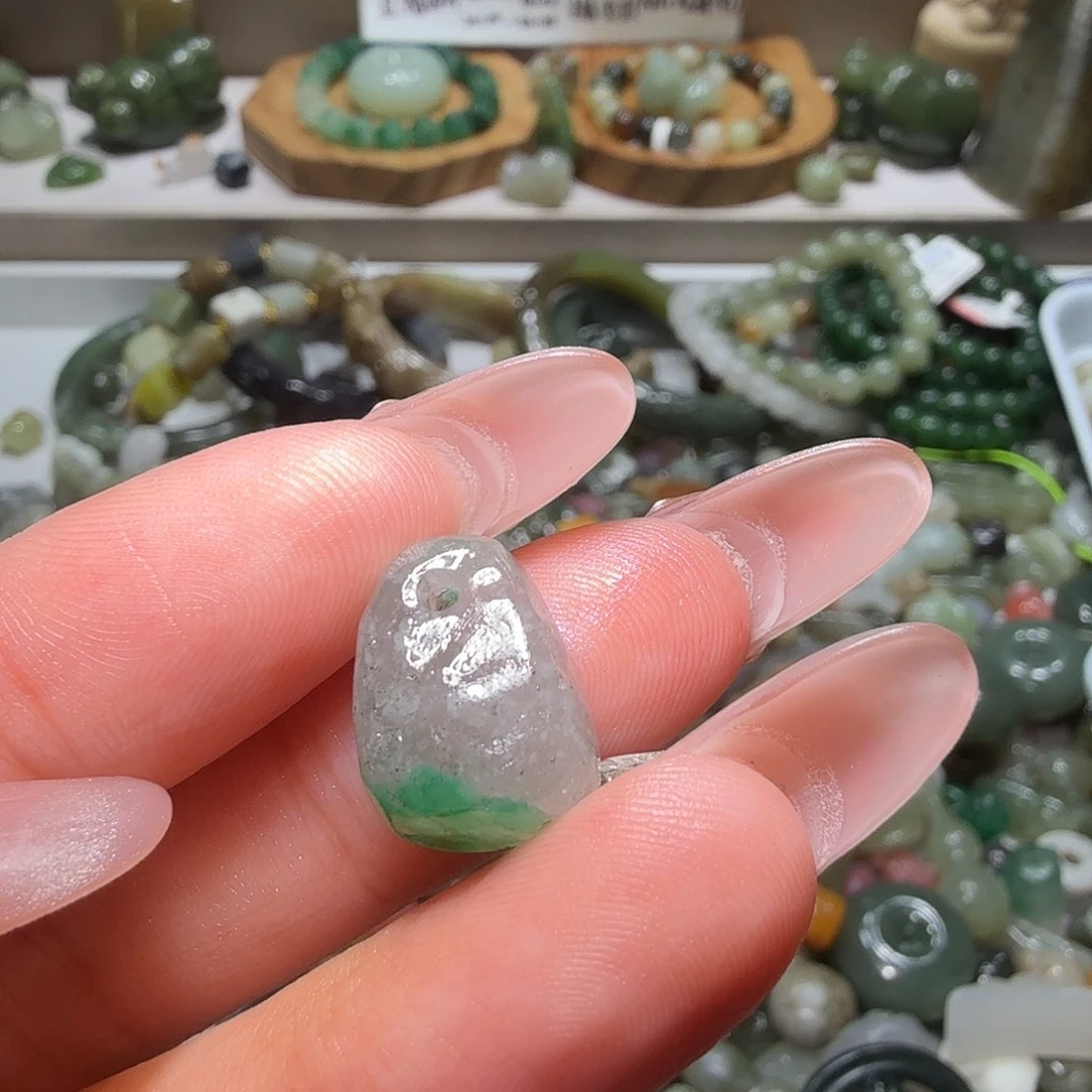 和田玉未镶嵌珠宝奇石