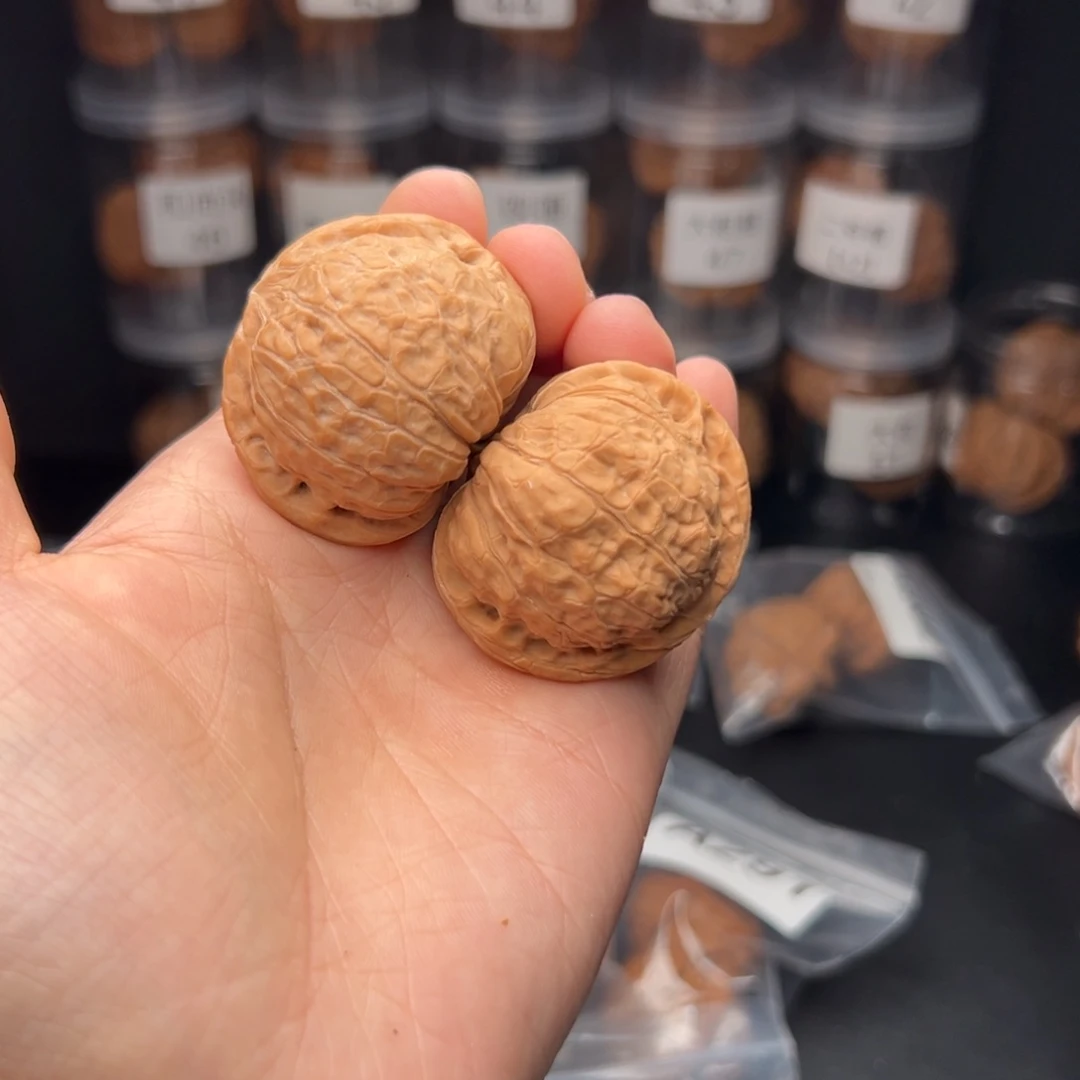 文玩核桃吊坠精**啊南瓜