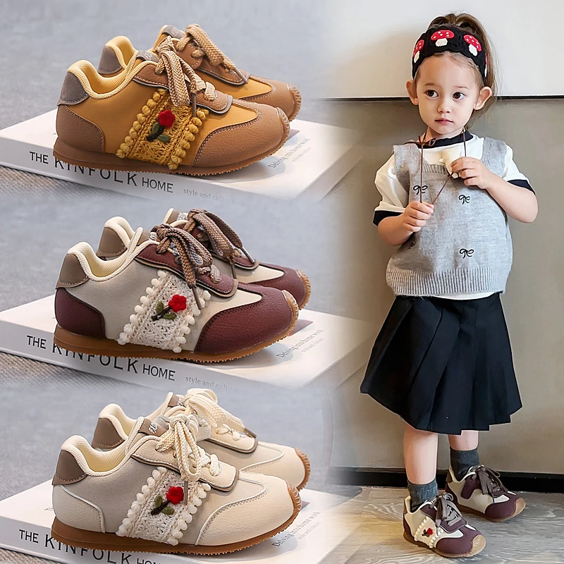 儿童运动鞋2025秋季新款复古花朵刺绣软底阿甘鞋中大童轻便休闲鞋