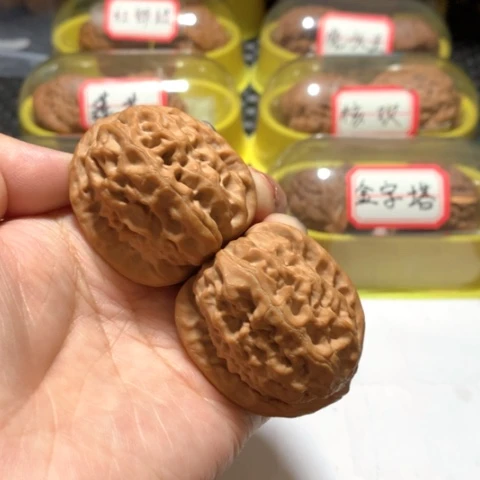 吊坠文玩核桃霸王