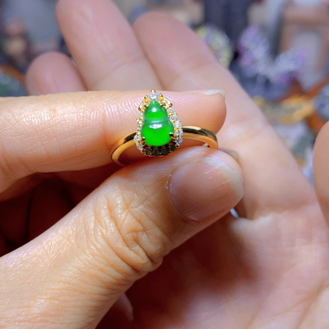 翡翠耳钉银S925镶嵌天然翡翠