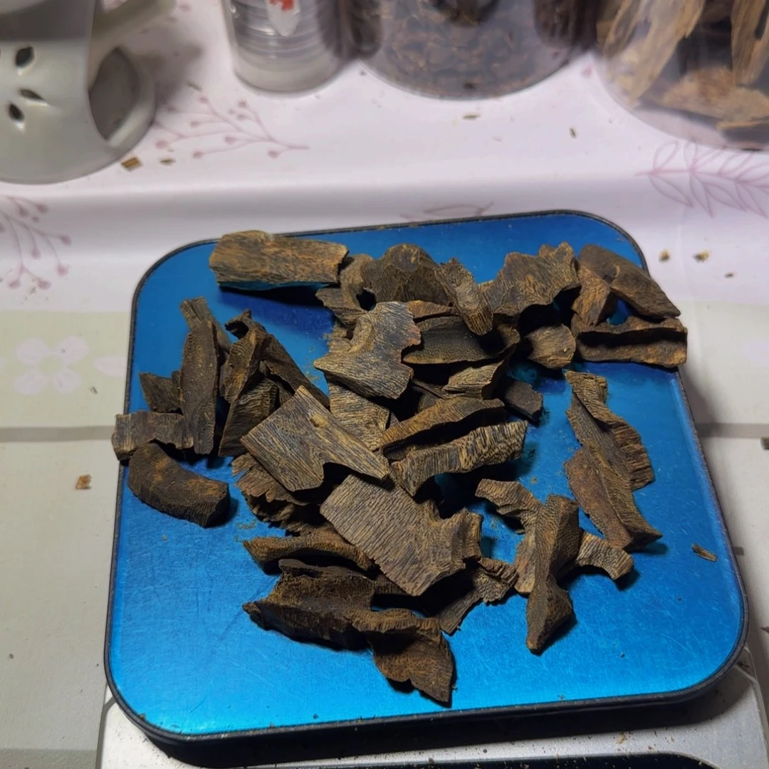 大***圣沉香沉香碎屑奇楠张勺子沉水51克
