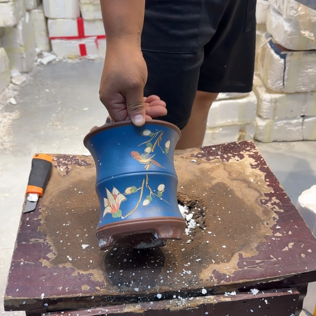 紫砂花盆瑕疵和瑕疵