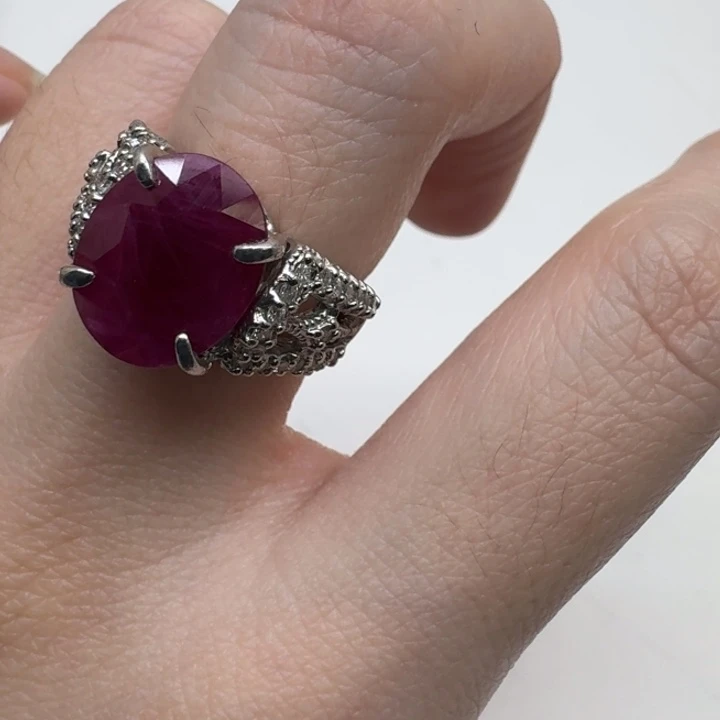 戒指未镶嵌红宝石