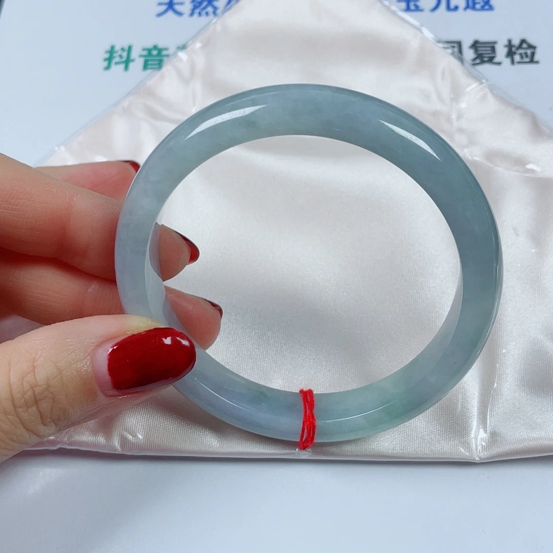 翡翠未镶嵌手镯圈口62宽12.5厚8.4