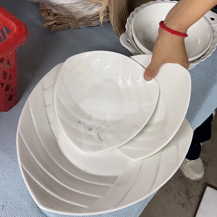 碟333大送两个小号工厂库存微瑕产品