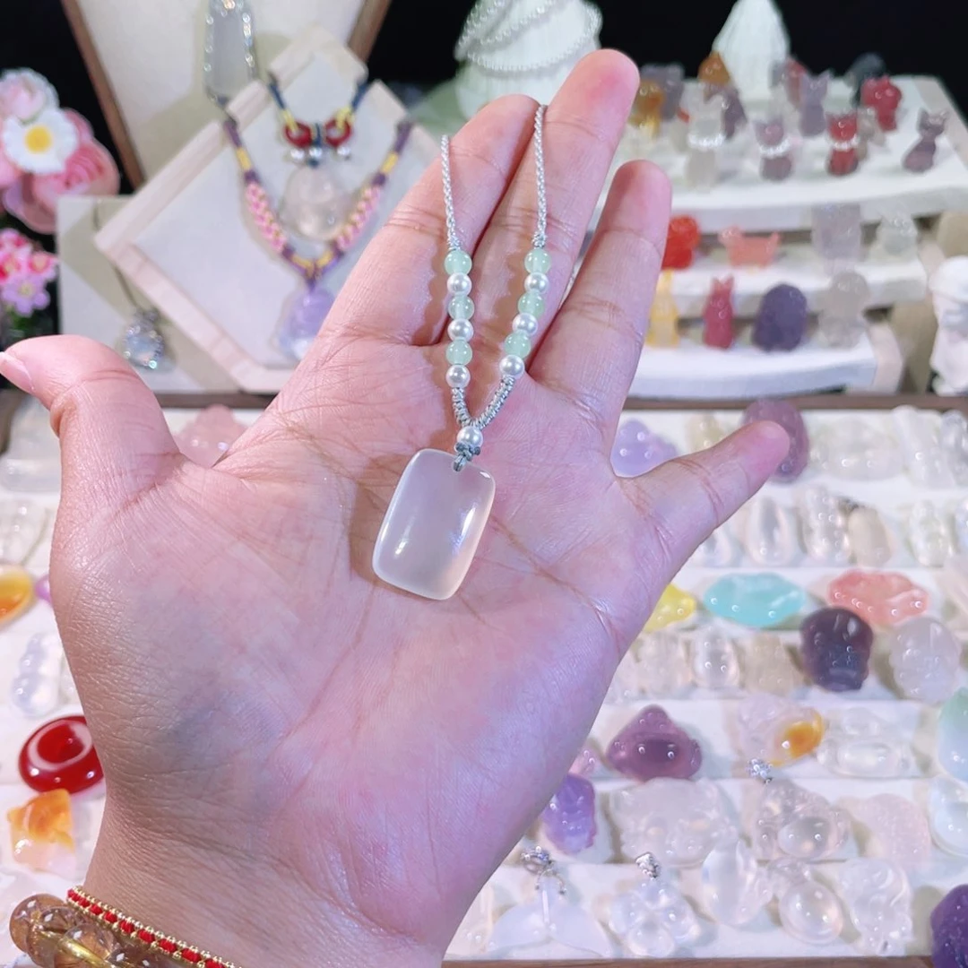 玛瑙/玉髓颈饰未镶嵌