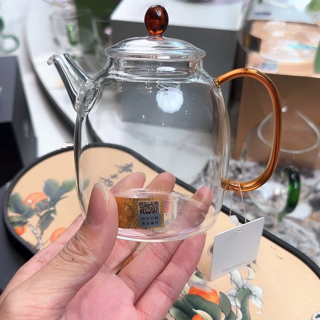 禾器宴臣壶琥珀色