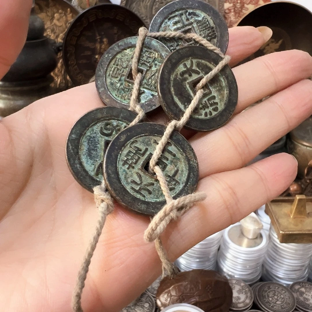 金属复古风格摆件