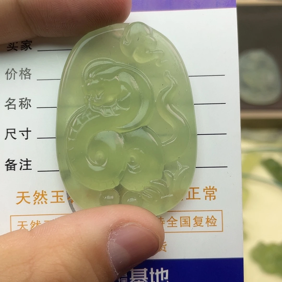 蛇纹石玉合金颈饰