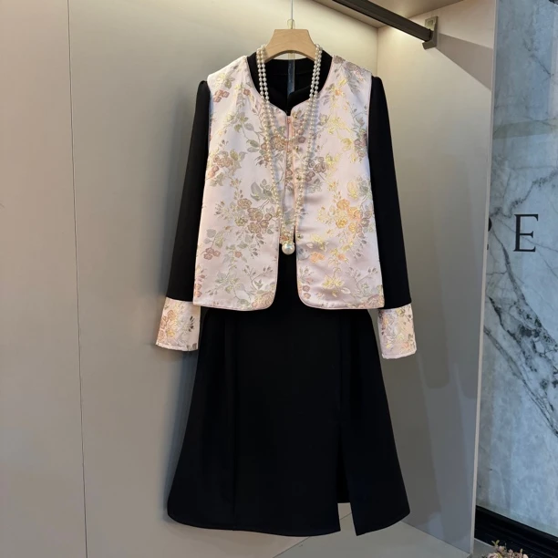 2025国风新中式马甲开叉设计连衣裙微胖时尚两件套显瘦套装长110