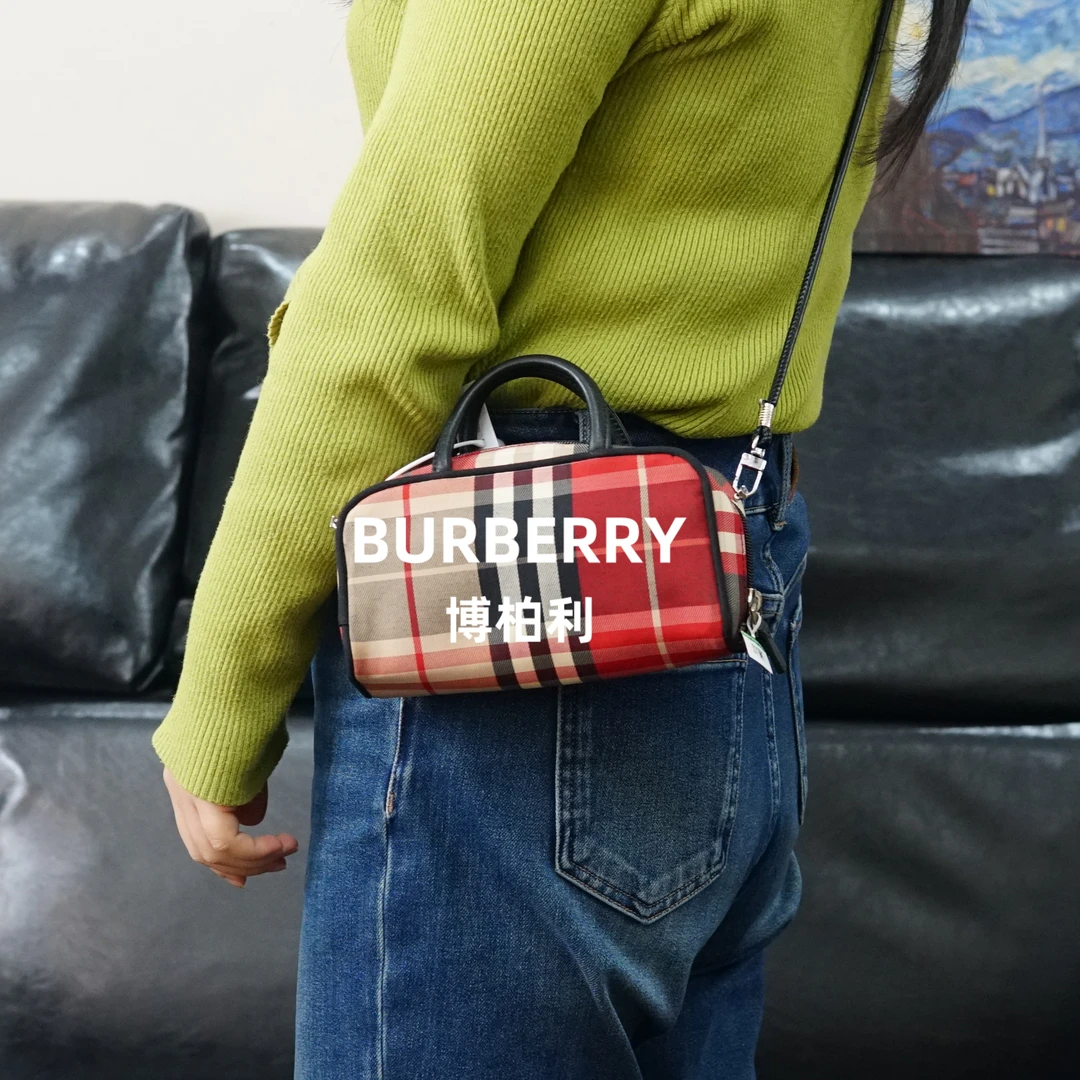 95新 BURBERRY/博柏利 格纹斜挎包/FYJJ12725889/5889