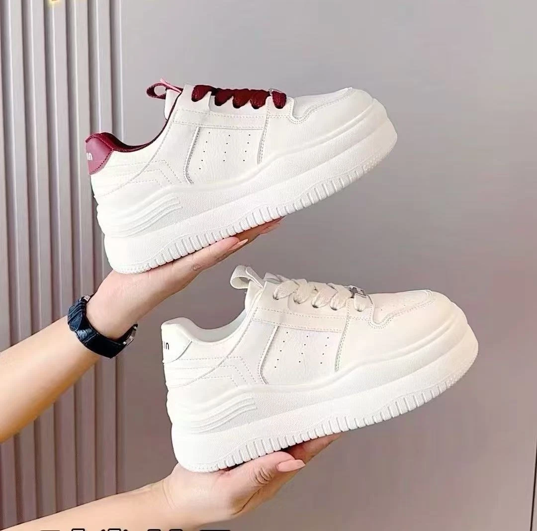 2025春款松糕底休闲小白鞋W018