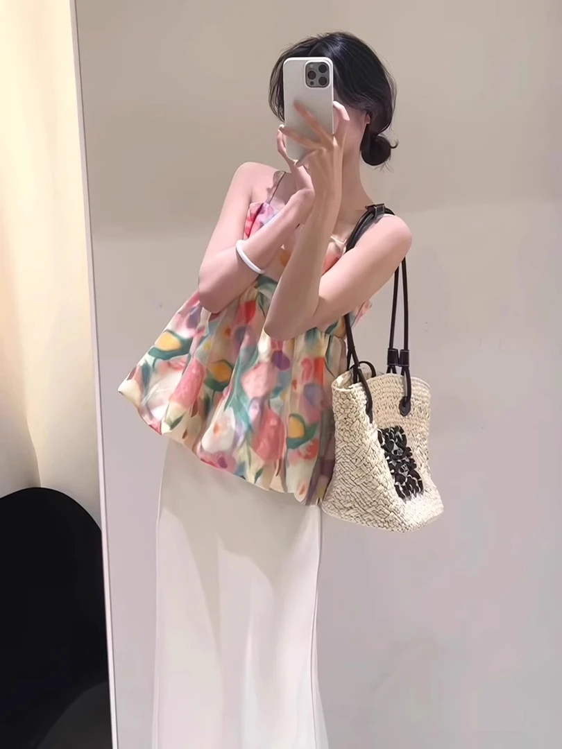 独特别致绝美设计感夏季2025韩新款法式小众甜美油画减龄吊带背心