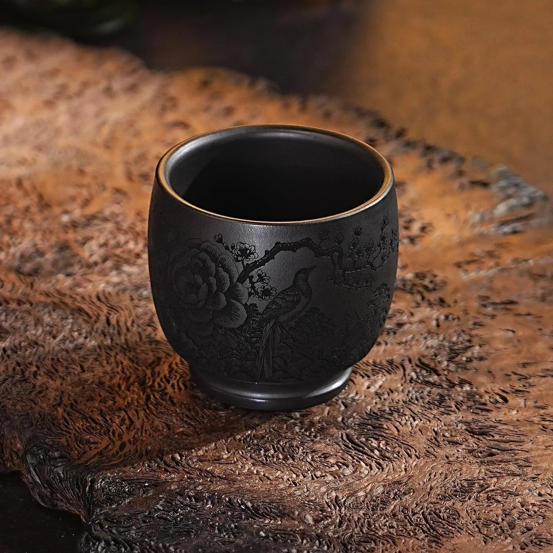 宜兴紫砂茶具 原矿石黄泥料刻绘山水花鸟主人杯品茗杯