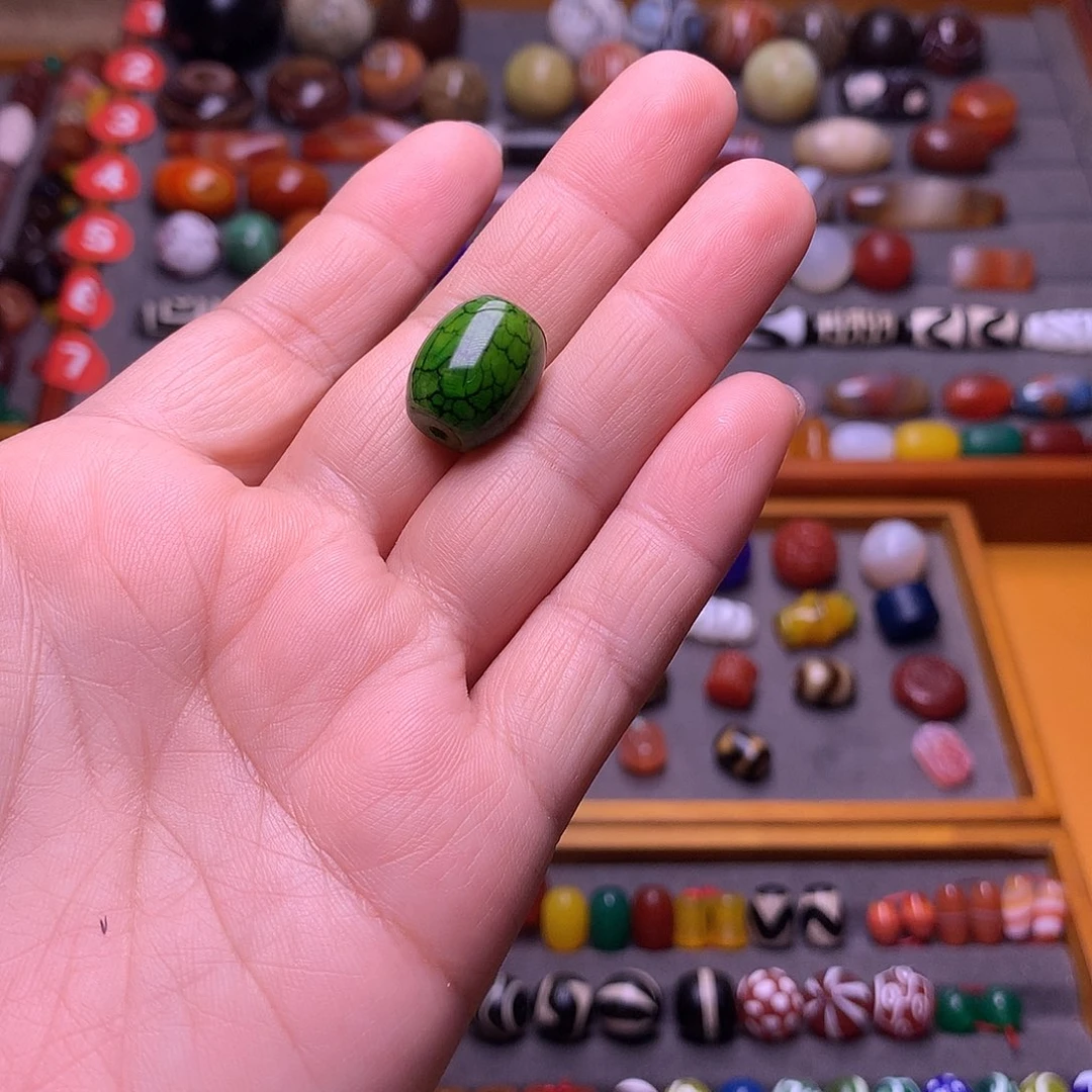 会***粉玛瑙/玉髓未镶嵌颈饰