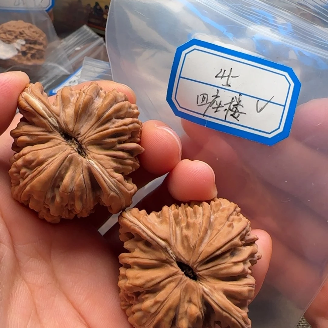 文玩核桃把件发发发