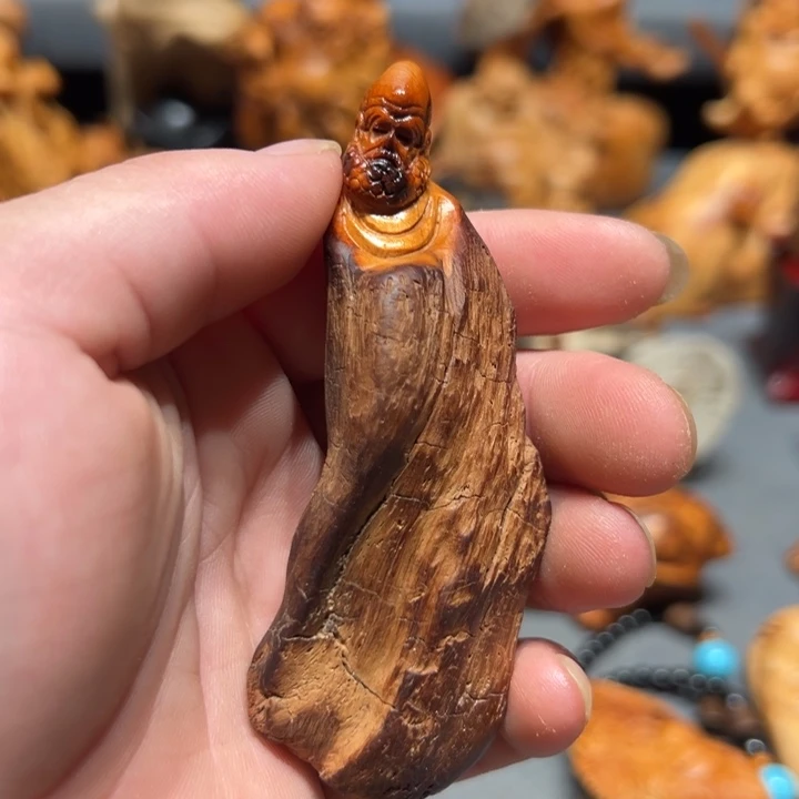 柏木（崖柏）点点关注