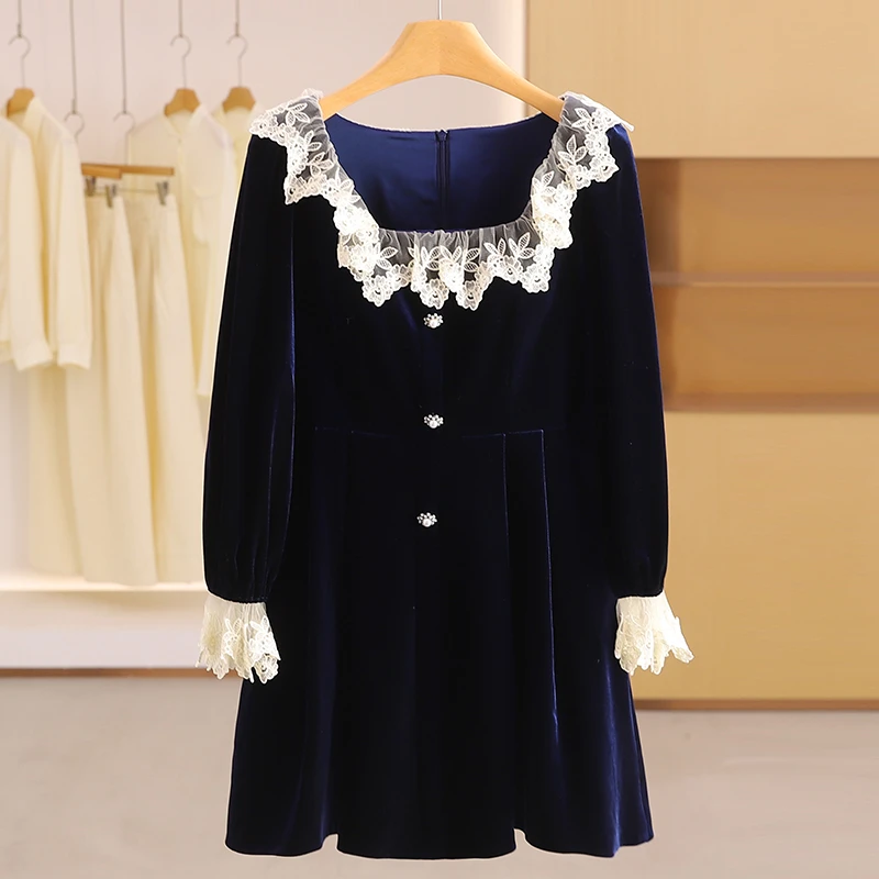 K375-【微】装饰扣蕾丝花边方领丝绒连衣裙#ZIR55L006