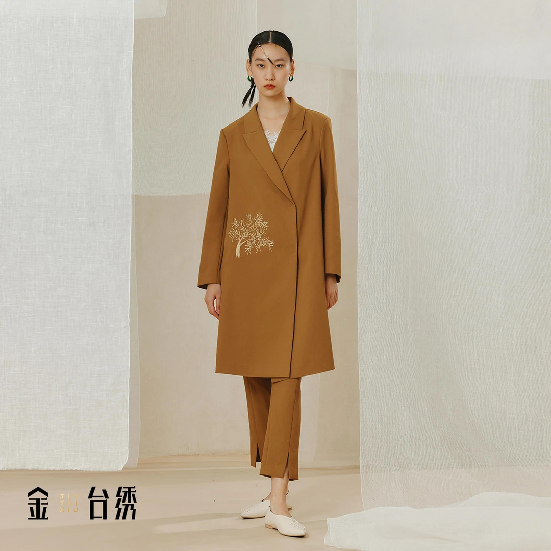 金台绣新中式刺绣风衣外套女国风宽松中长款外套J36128