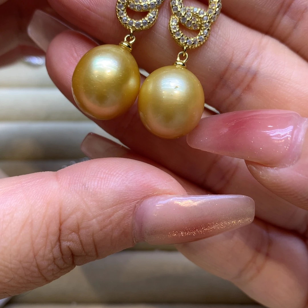 银S925镶嵌耳饰淡水珍珠