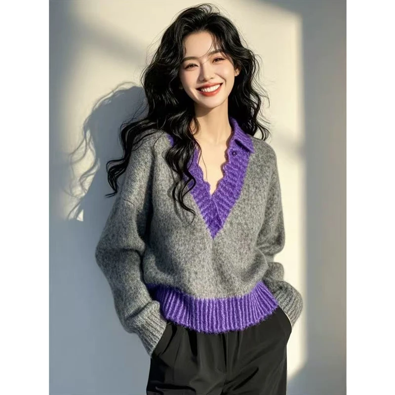 今年流行爆款慵懒高级感超好看上衣灰紫撞色v领宽松针织毛衣女春