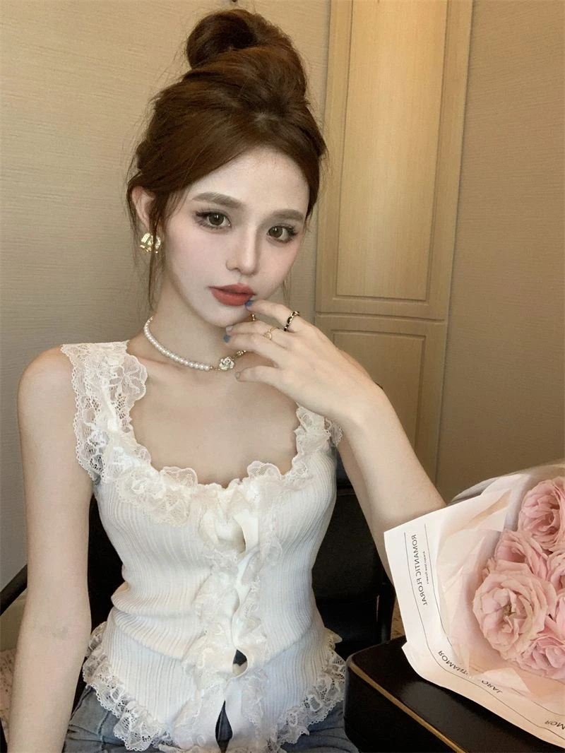 【工厂直销】蕾丝针织小吊带背心女外穿独特别致设计感甜酷辣妹上衣