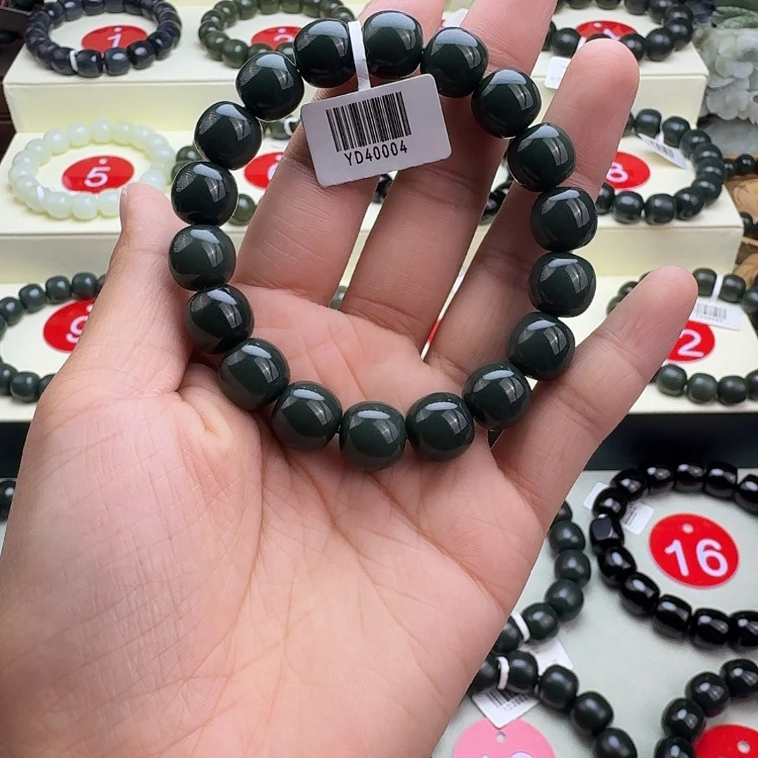 和田玉未镶嵌手串