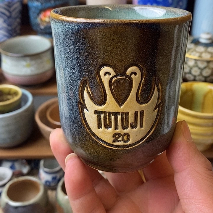 045中古品默认微瑕满18包邮