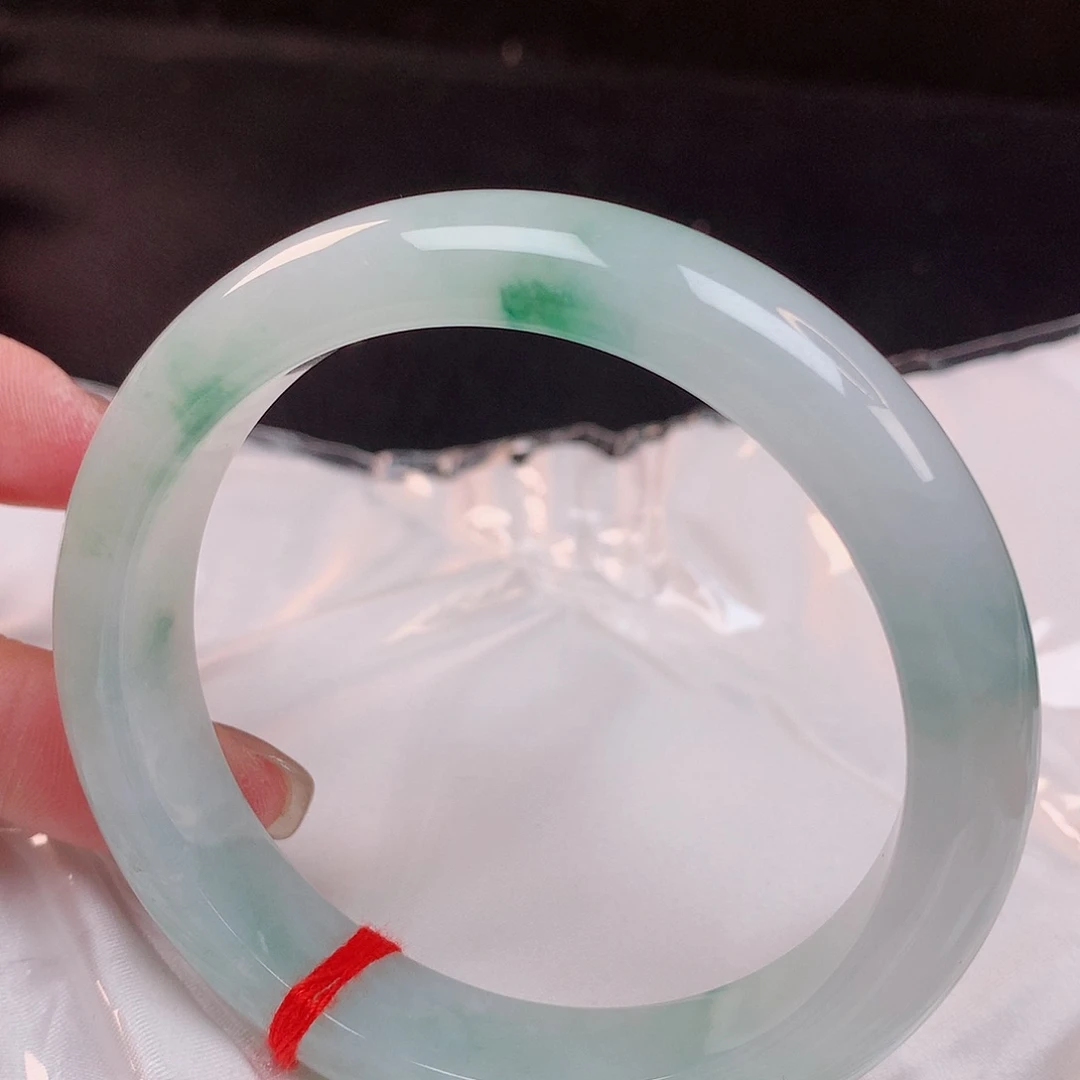 【闪购商品】未镶嵌手镯翡翠60