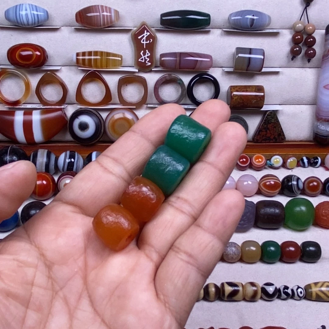 玛瑙/玉髓珠宝奇石未镶嵌星**客